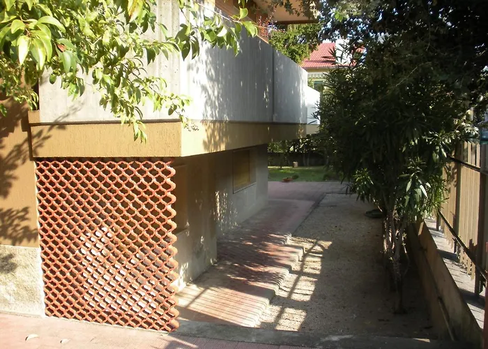 Del Maestro Villa Silvi Paese